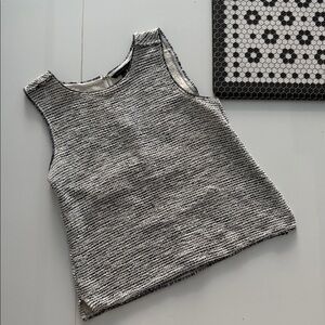 Banana Republic Stylish Black and White Women's Top